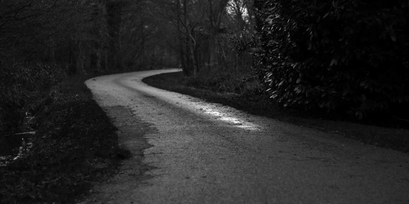 破解工业互联网的“确定性”难题:TSN技术如何实现微秒级精准传输?